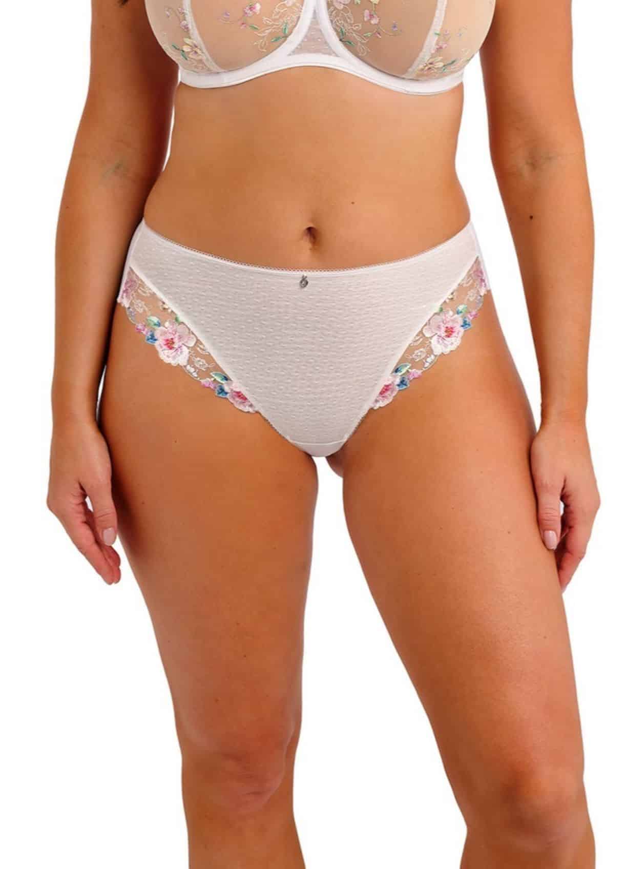 Lillia Thong - Image 2