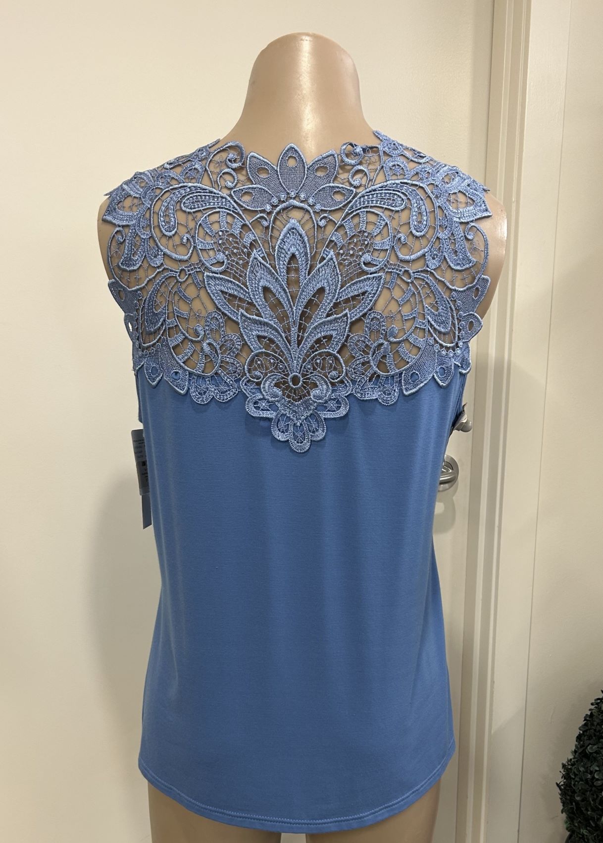 Teri V-Neck Reversible Lace Top - Image 2